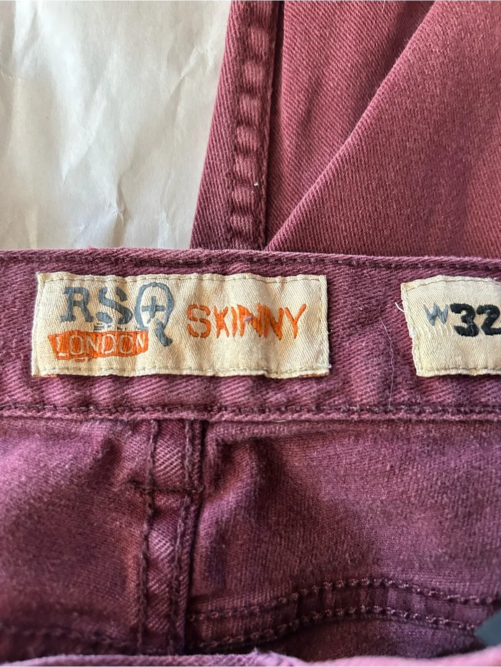 RSQ Burgundy Skinny shorts - Picture 2 of 6